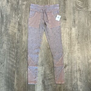The movement/Free people leggings.